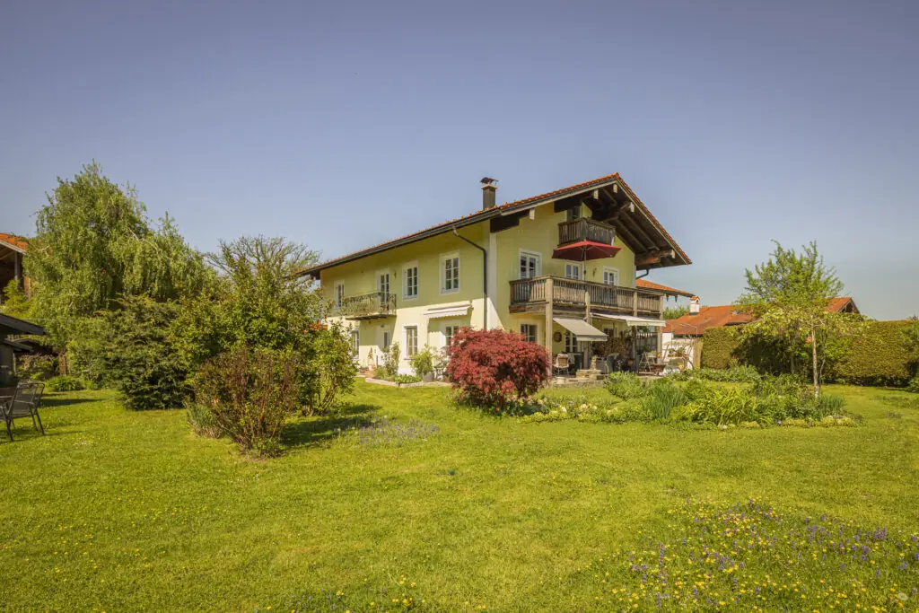 Haus_Chiemsee_Sonne_03