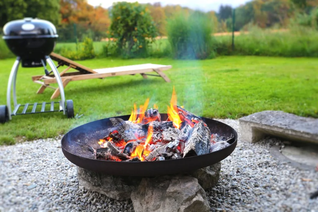 25_Grillschale_close